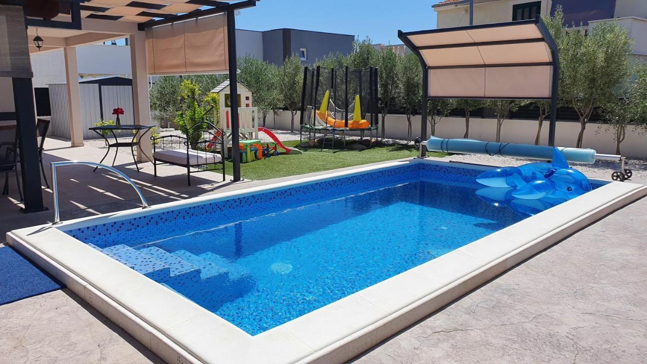 Villa Fides With Private Pool, Garden And Sea View Kaštel Novi Εξωτερικό φωτογραφία