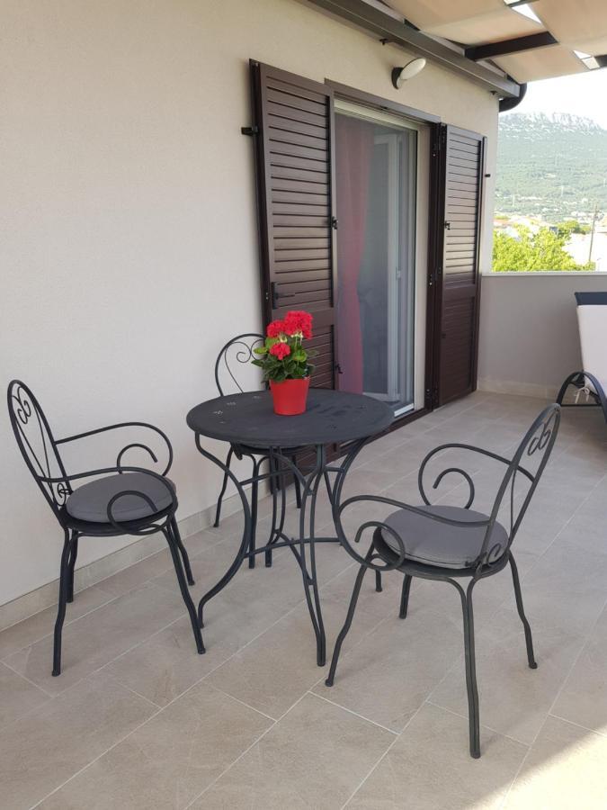 Villa Fides With Private Pool, Garden And Sea View Kaštel Novi Εξωτερικό φωτογραφία